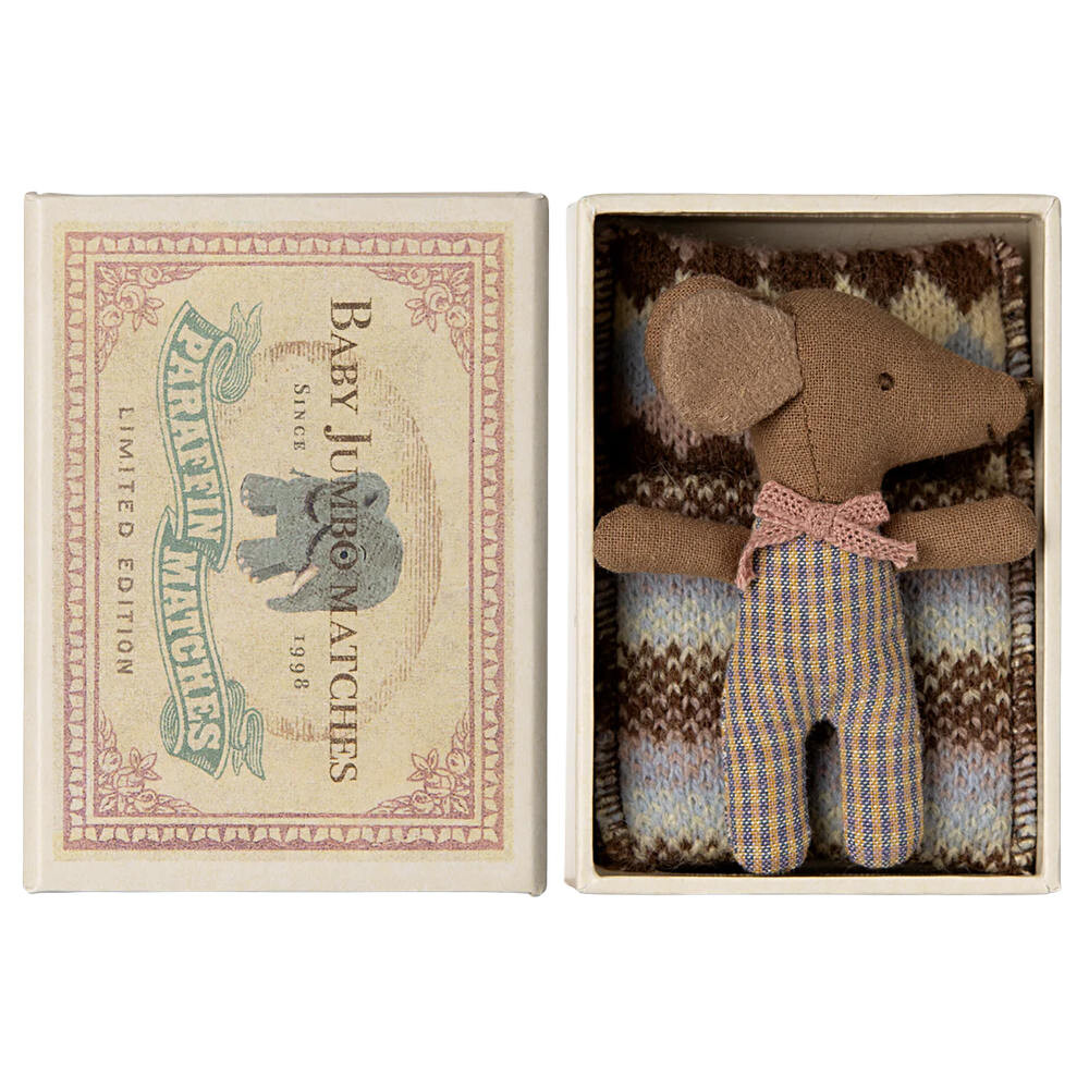 Sleepy wakey baby mouse in matchbox rose